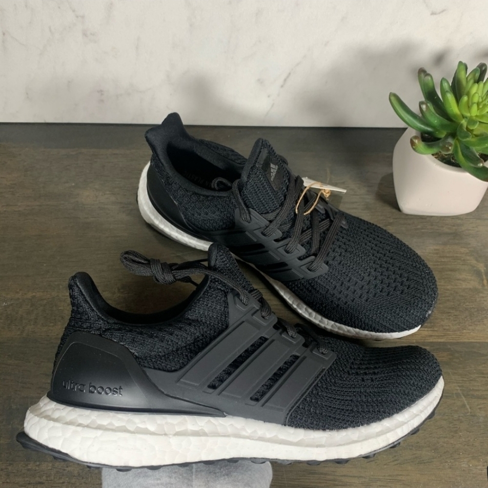 adidas UltraBOOST 4.0 DNA W Black